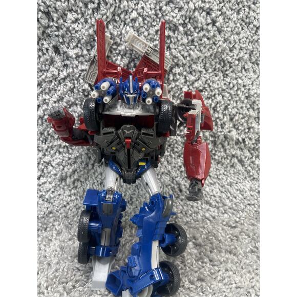 Transformers Prime Optimus Prime Autobot Figure 6” Changing To Vehicle Toys - Picture 2 of 9
